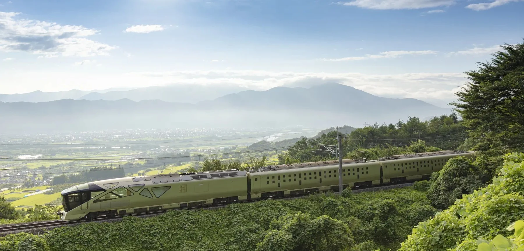 TRAIN SUITE SHIKI-SHIMA 四季岛号核心旅行景观